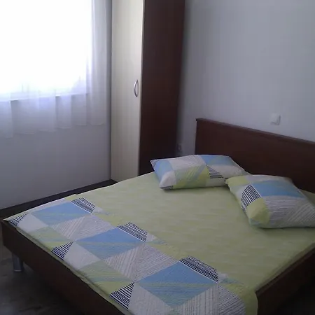 Brusje 3* Podgora (Split-Dalmatia)