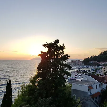 Πανσιόν Brusje 3*