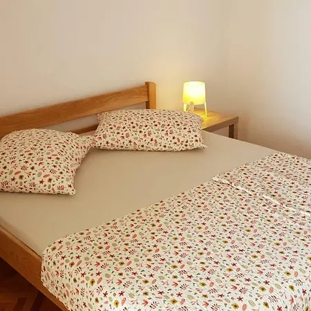 Brusje Podgora (Split-Dalmatia)