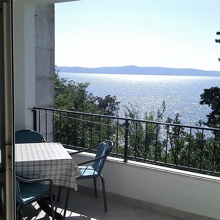 Brusje 3* Podgora (Split-Dalmatia)